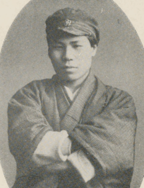 梶井基次郎の肖像写真
